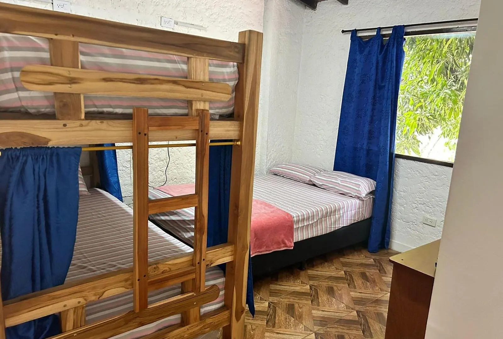 Guest house Blue Coast Hostal Medellin