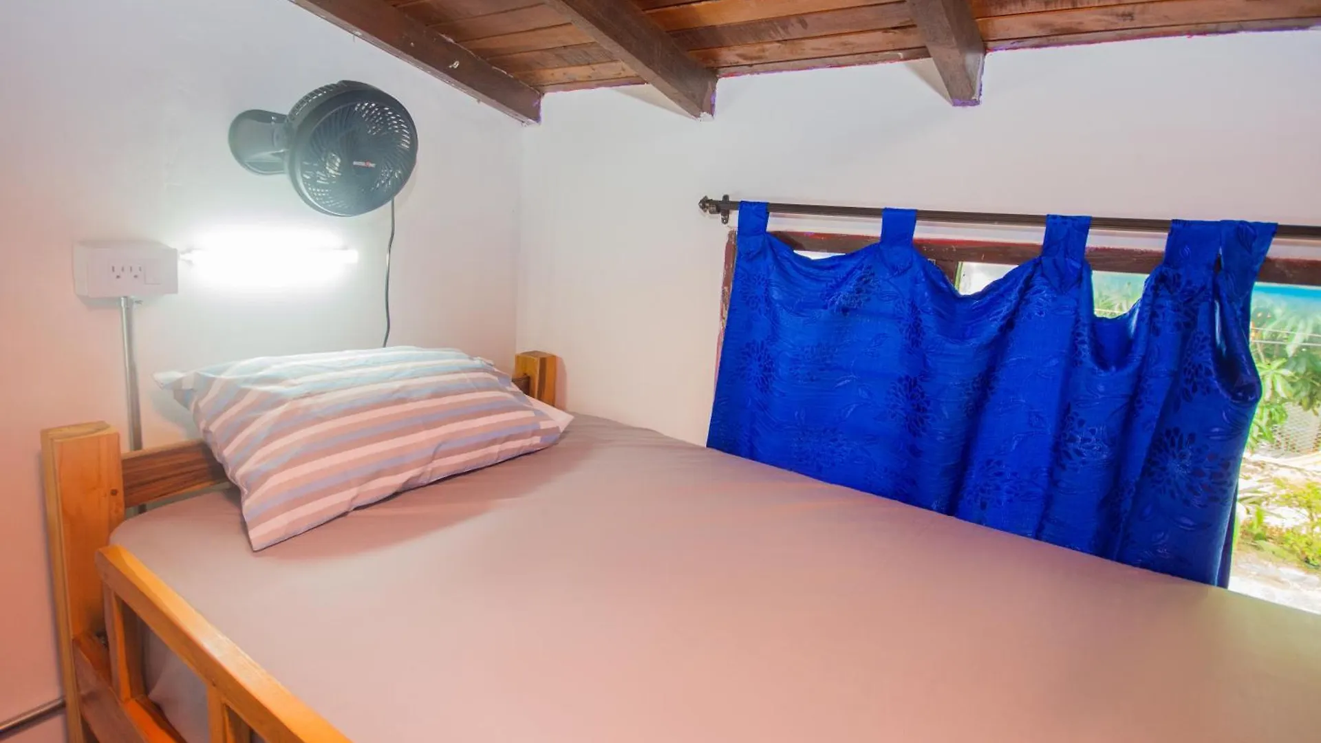 Blue Coast Hostal Medellin