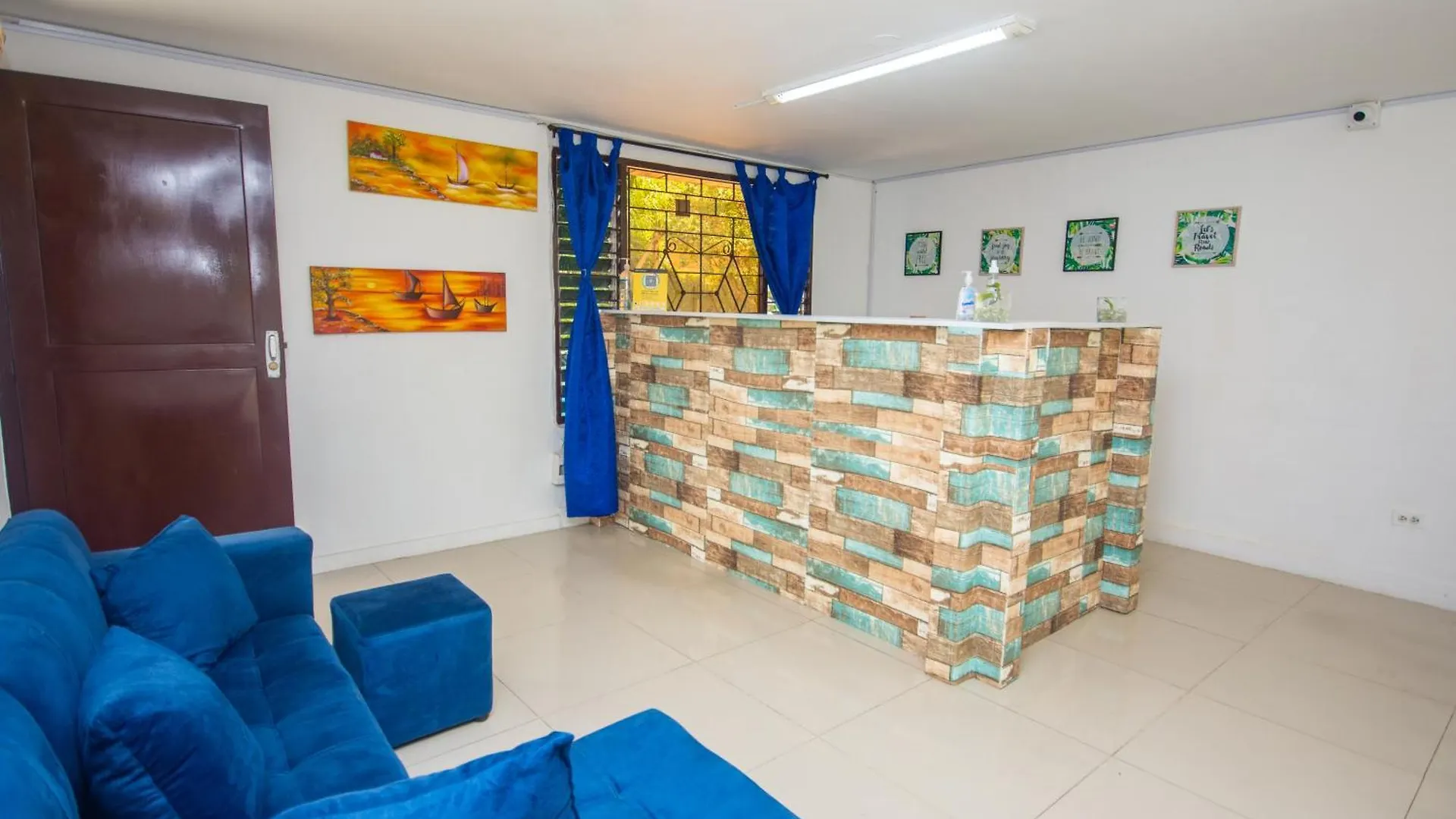 Blue Coast Hostal Medellin Colombia
