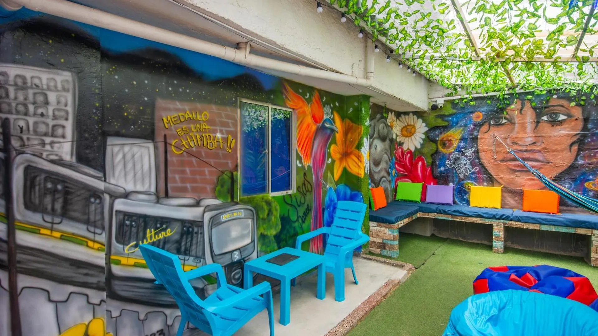 Blue Coast Hostal Medellin