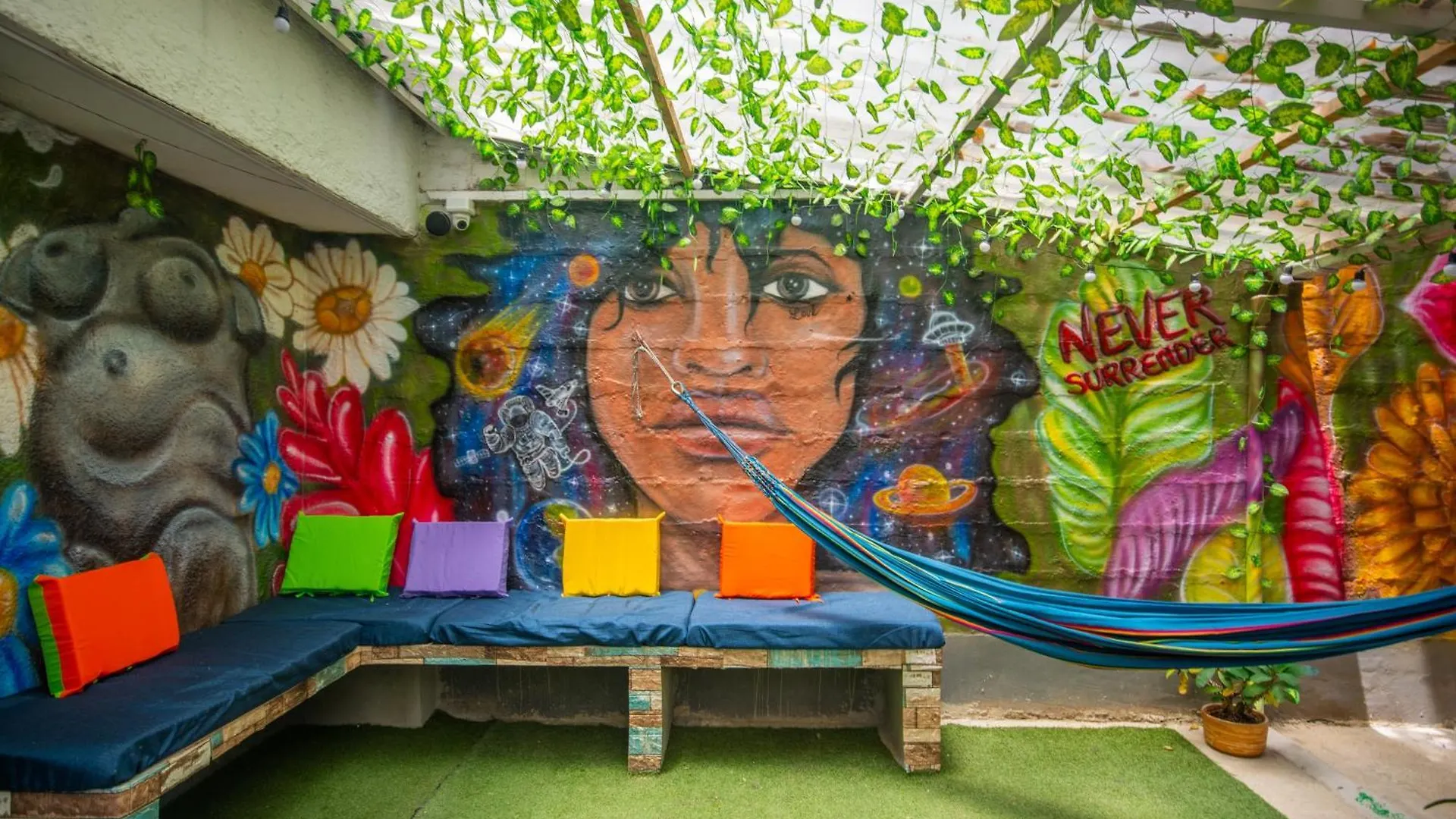 Blue Coast Hostal Medellin 0*,