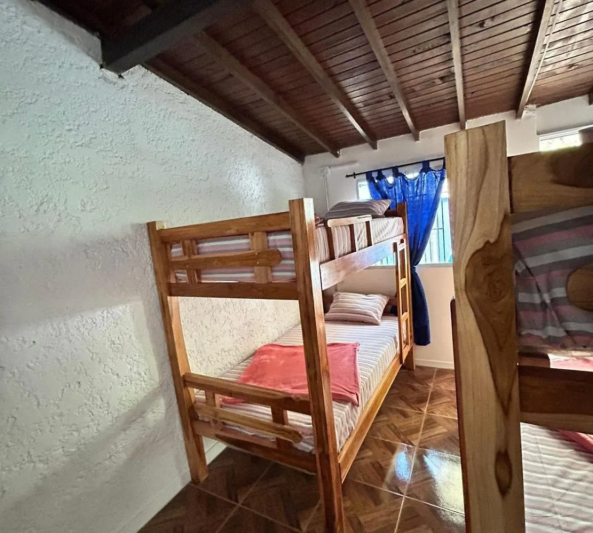 Blue Coast Hostal Medellin Guest house