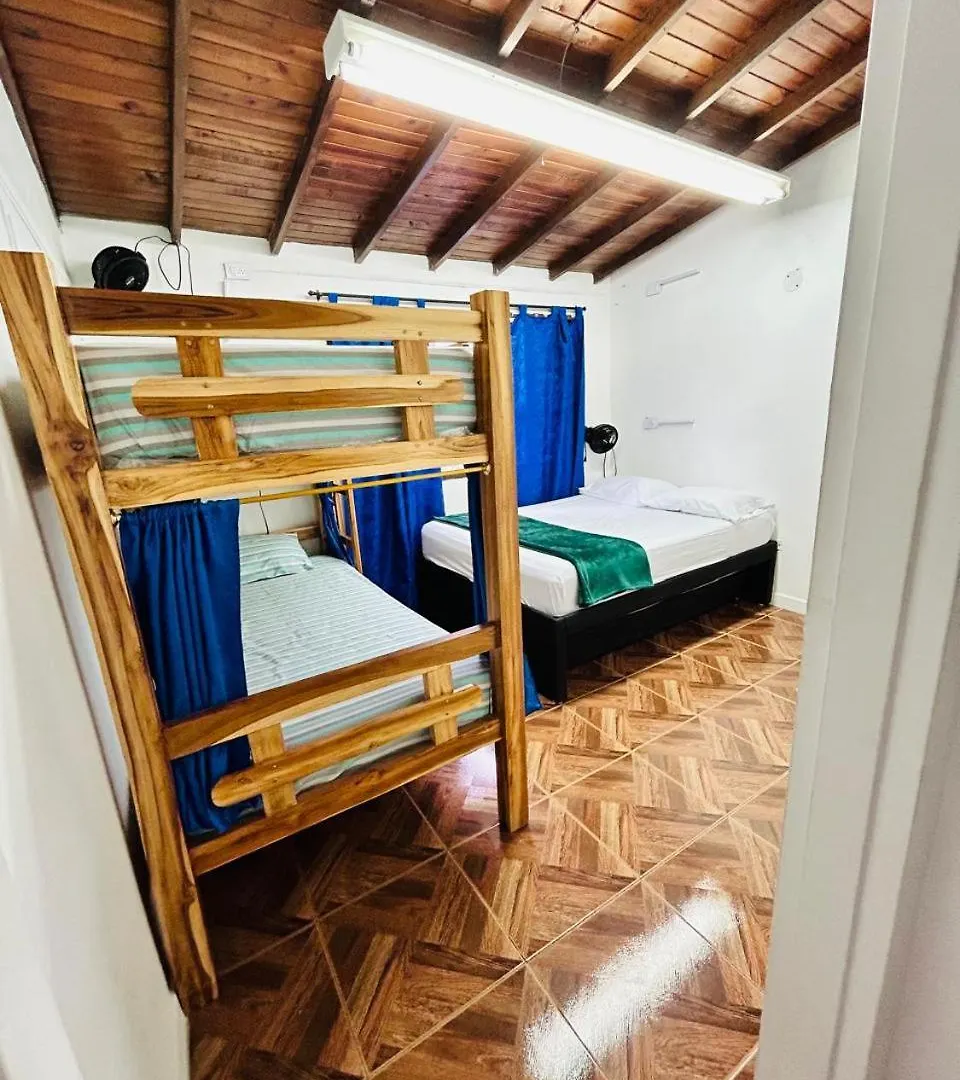 Guest house Blue Coast Hostal Medellin